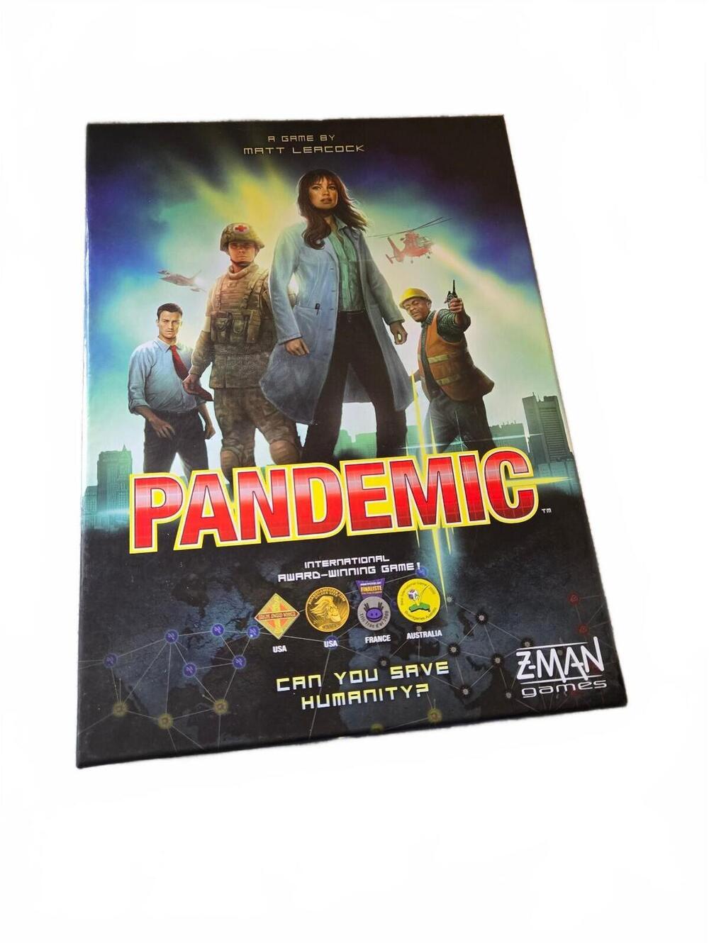 Pandemic / Z-Man Games / Matt Leacock Cooperative Board Game Complete